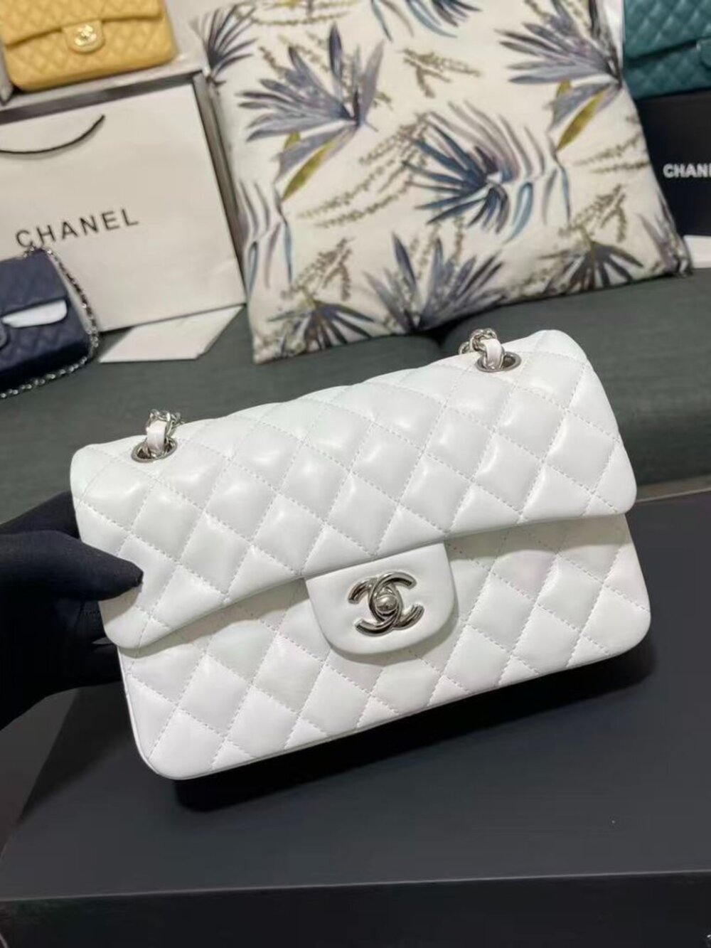 Classic CHANEL Bag: A Stylish and Versatile Choice for Elegance